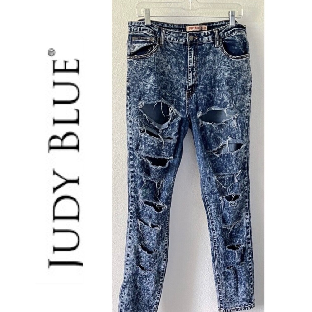 Judy Blue Jeans distressed ripped acid wash retro destroyed blue denim 3X / 20W